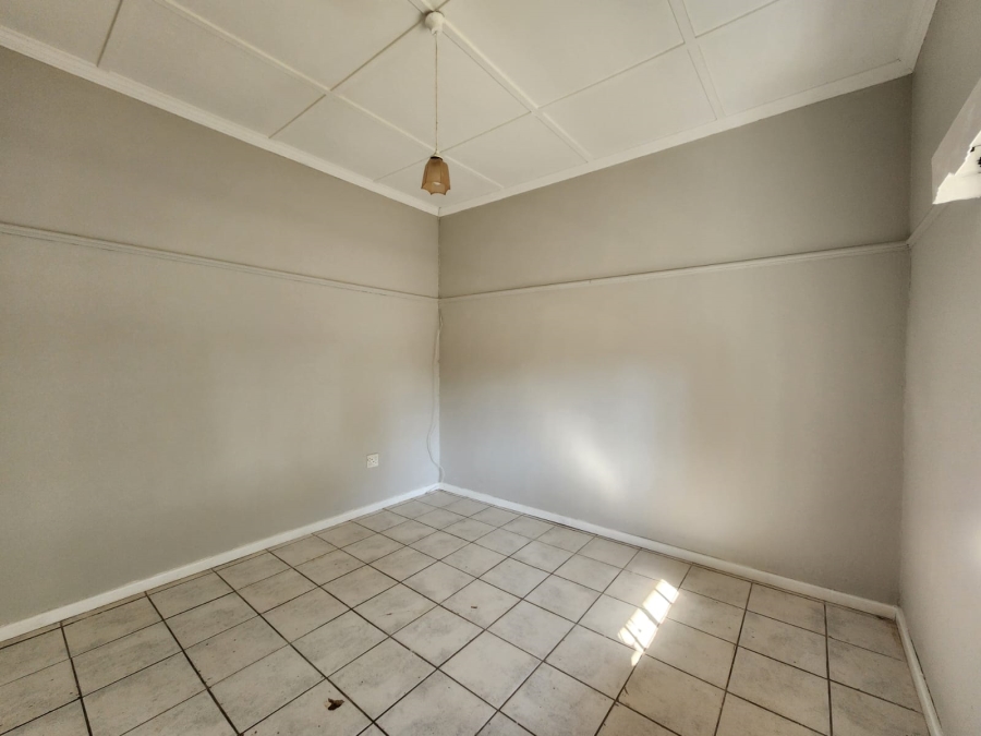 To Let 3 Bedroom Property for Rent in Cambridge Eastern Cape